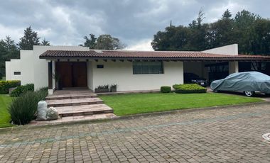 CASA EN RENTA EN CLUB DE GOLF LOS ENCINOS, LERMA, OCOYOACAC, SALIDA RAPIDA A SANTA FE