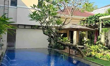 dijual rumah mewah murah 2 lt private pool  komplek Cipete Jakarta selatan