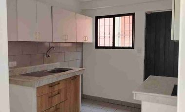 Alquiler casa de 2 piso, ceibos santa cecilia