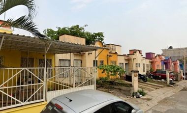 Casa en Lomas Altas Valente Díaz Recuperación Bancaria
