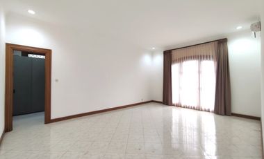 Disewakan Rumah Area Jeruk Purut