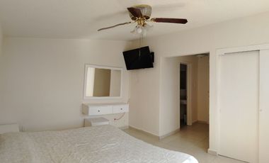 2 CASA EN UN TERRENO DE 827M2 LA PRINCIPAL 4 RECAMARAS Y ESTUDIO ,LA SECUNDARIA 2 RECAMARAS