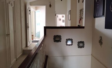 2 CASA EN UN TERRENO DE 827M2 LA PRINCIPAL 4 RECAMARAS Y ESTUDIO ,LA SECUNDARIA 2 RECAMARAS