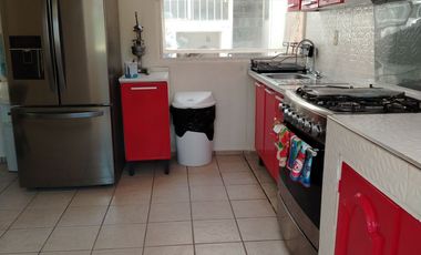 2 CASA EN UN TERRENO DE 827M2 LA PRINCIPAL 4 RECAMARAS Y ESTUDIO ,LA SECUNDARIA 2 RECAMARAS