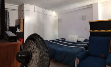 2 CASA EN UN TERRENO DE 827M2 LA PRINCIPAL 4 RECAMARAS Y ESTUDIO ,LA SECUNDARIA 2 RECAMARAS