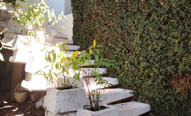 2 CASA EN UN TERRENO DE 827M2 LA PRINCIPAL 4 RECAMARAS Y ESTUDIO ,LA SECUNDARIA 2 RECAMARAS