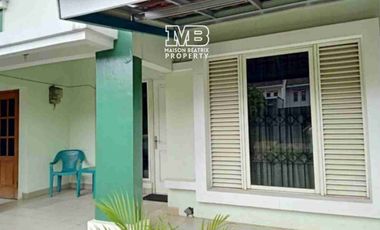 DIJUAL RUMAH 1LANTAI, DEPAN JALAN SANGAT LEBAR. NUSALOKA BSD