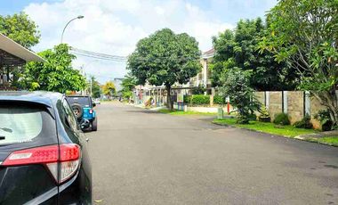 DIJUAL RUMAH 1LANTAI, DEPAN JALAN SANGAT LEBAR. NUSALOKA BSD