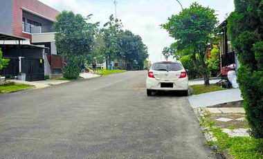 DIJUAL RUMAH 1LANTAI, DEPAN JALAN SANGAT LEBAR. NUSALOKA BSD
