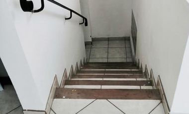 LOCAL COMERCIAL EN RENTA EN PLANTA ALTA CON TERRAZA EN SAN MIGUEL DE ALLENDE CERCA DE LA COMER