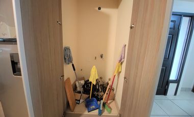 DEPARTAMENTO EN VENTA EN ROSARITO. 127m². Cerquita a Waldos y Calimax Rosarito. 3 recamaras, 3 baños completos, Terraza vista al mar.