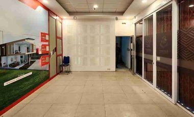 Dijual/Disewa Gudang Luas di Area Strategis Kebayoran Lama, Jakarta Selatan