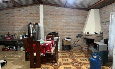 Venta de terreno con casa y galpón en Otavalo sector Rancho Chico