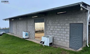 Venta de terreno con casa y galpón en Otavalo sector Rancho Chico