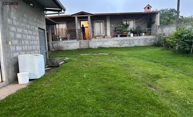 Venta de terreno con casa y galpón en Otavalo sector Rancho Chico
