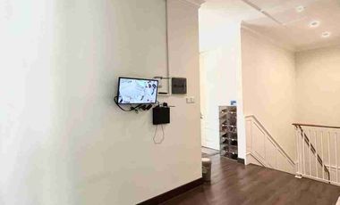 DIJUAL dan DISEWAKAN RUMAH GRAND ISLAND PAKUWON CITY, LUAS, BESAR, MEWAH, ELEGAN (SEMI FURNISHED)