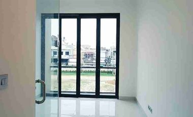 Jual rumah baru di Kembangan Jakarta Barat