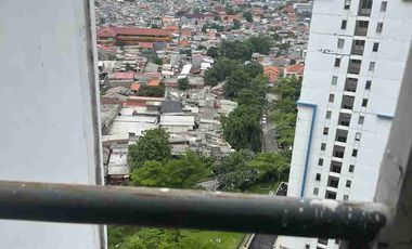 JUAL 3 KAMAR FURNISH MURAH APARTEMEN BASSURA CITY SHM RP.660JT TIMUR