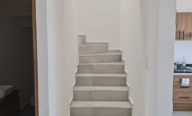 HERMOSA CASA EN PRIVADA AMPLIA DE 3 HABITACIONES TODAS CON BAÑO COMPLETO