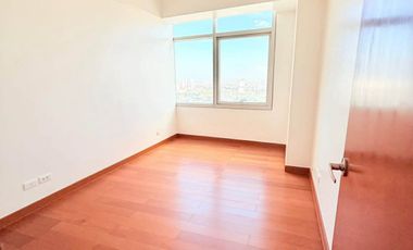 One Wilson Square 3 Bedroom with Den 140.5sqm