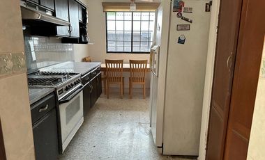RENTA DE CASA A 5 MIN DEL TEC. A UNA CUADRA DE ALFONSO REYES Y GARZA SADA