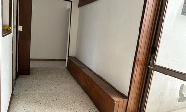 RENTA DE CASA A 5 MIN DEL TEC. A UNA CUADRA DE ALFONSO REYES Y GARZA SADA