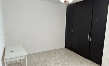 RENTA DE CASA A 5 MIN DEL TEC. A UNA CUADRA DE ALFONSO REYES Y GARZA SADA