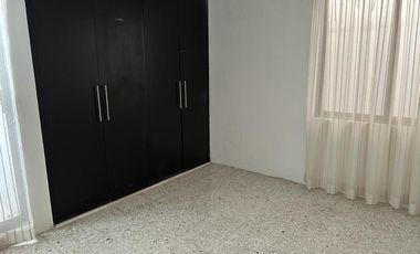 RENTA DE CASA A 5 MIN DEL TEC. A UNA CUADRA DE ALFONSO REYES Y GARZA SADA