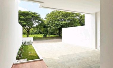 DIJUAL CEPAT RUMAH GAYA MODERN DI CIPAYUNG CIPUTAT DALAM KOMPLEK BESAR