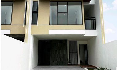 DIJUAL CEPAT RUMAH GAYA MODERN DI CIPAYUNG CIPUTAT DALAM KOMPLEK BESAR