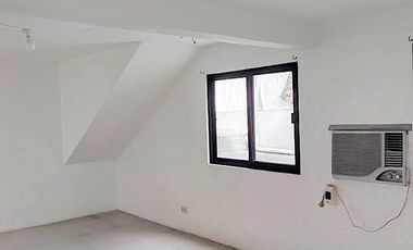 5 Bedroom House and Lot with 2 Car Garage Residential or Office Use For Rent at Marcelo Green Paranaque