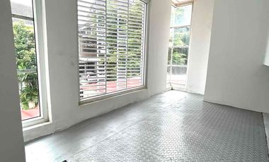 Disewakan Rumah Mezanine Dekat Masjid dan Danau di Citragran