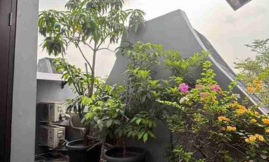 JUAL CEPAT BU Cluster Rempoa (Lokasi Super Strategis, Dekat Kemana-mana) Rumah 2 1/2 Lantai Siap Huni Full Furnished SHM 1,8 M