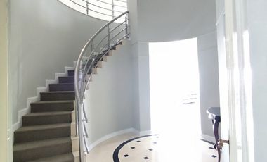 Sewa Apartemen Pondok Indah Golf Terrace, Jakarta Selata, Penthouse