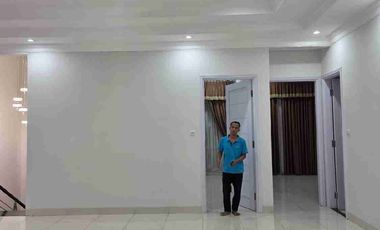 DISEWAKAN RUMAH DI DUREN SAWIT KALIMALANG - 6 KT LINGKUNGAN ELITE DAN NYAMAN