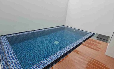 Dijual Rumah Lengkap Private Pool Dekat Exit Tol Waru