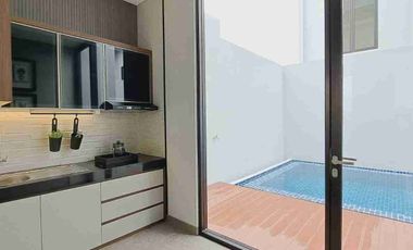 Dijual Rumah Lengkap Private Pool Dekat Exit Tol Waru
