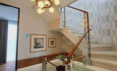 Dijual Rumah Lengkap Private Pool Dekat Exit Tol Waru