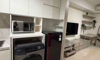 Disewa 1 BR Apartemen Embarcadero Bintaro