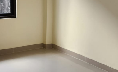 Di Jual !!! Kencana Loka Bsd City 3 + 1 Kamar Tidur Hadap Selatan