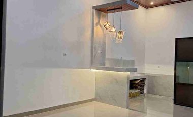 RUMAH BARU ESTETIK murah LOKASI STRATEGIS Di IRIGASI DANITA