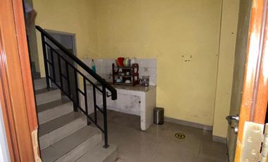 Disewakan Ruko 4 Lantai Haji Nawi Jakarta Selatan Sangat Strategis