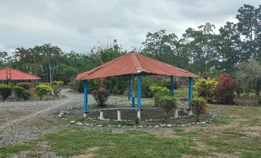 En venta complejo turístico en San Mateo, Esmeraldas.