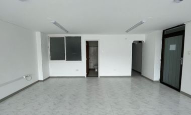 Oficina en renta - Centro de Armenia