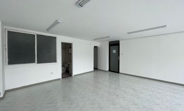 Oficina en renta - Centro de Armenia