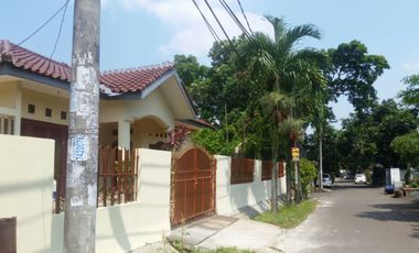 JUAL CEPAT RUMAH CANTIK DI PERUMAHAN BUKIT CIRENDEU