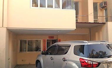 Bayview Village 2-Storey 4-Bedroom Townhouse  with 2 Car Garage Maids' and Driver's Room For Rent or Sale at Tambo Paranaque