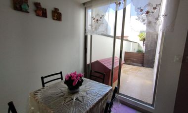 MARAVILLOSA CASA EN VENTA EN EXCLUSIVO CONDOMINIO EN LA PARTE BAJA DE SAN JERÓNIMO