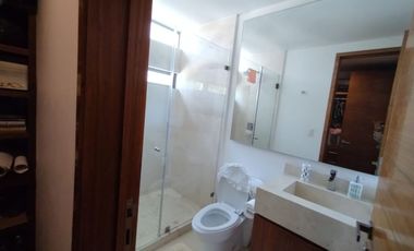 MARAVILLOSA CASA EN VENTA EN EXCLUSIVO CONDOMINIO EN LA PARTE BAJA DE SAN JERÓNIMO