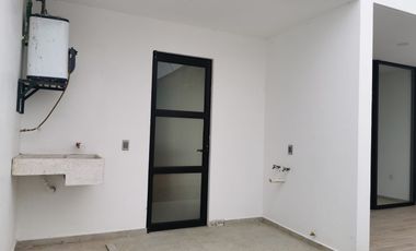 Casa con 120 m² Superficie de Terreno, 3 Recámaras en Renta en Senderos de Monte Verde